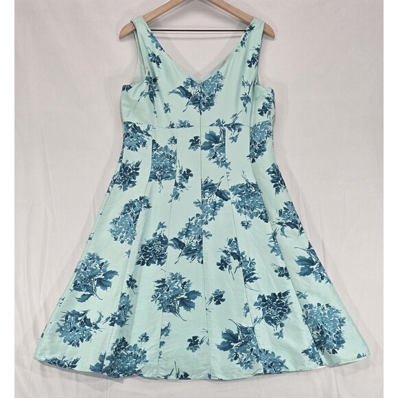 Ann Taylor Womens Silk Dress Empire Waist Babydoll Floral Blue Fairy Y2K Size 10 - Picture 2 of 16